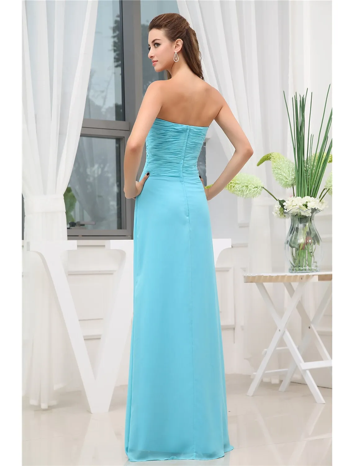 A-Line Evening Gown Elegant Floor Length Sleeveless Chiffon with Pleats Ruched