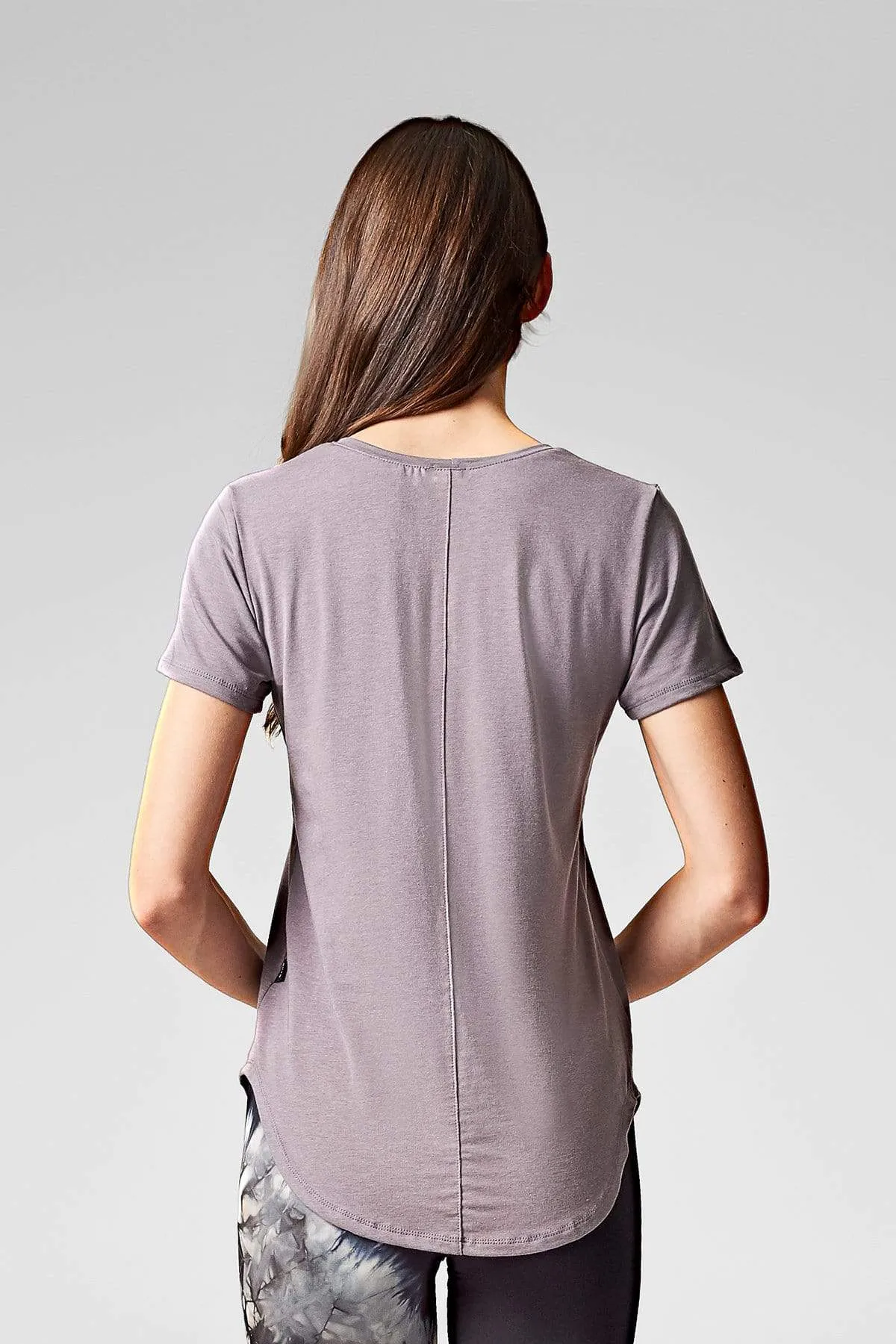Avery Tee in Mink