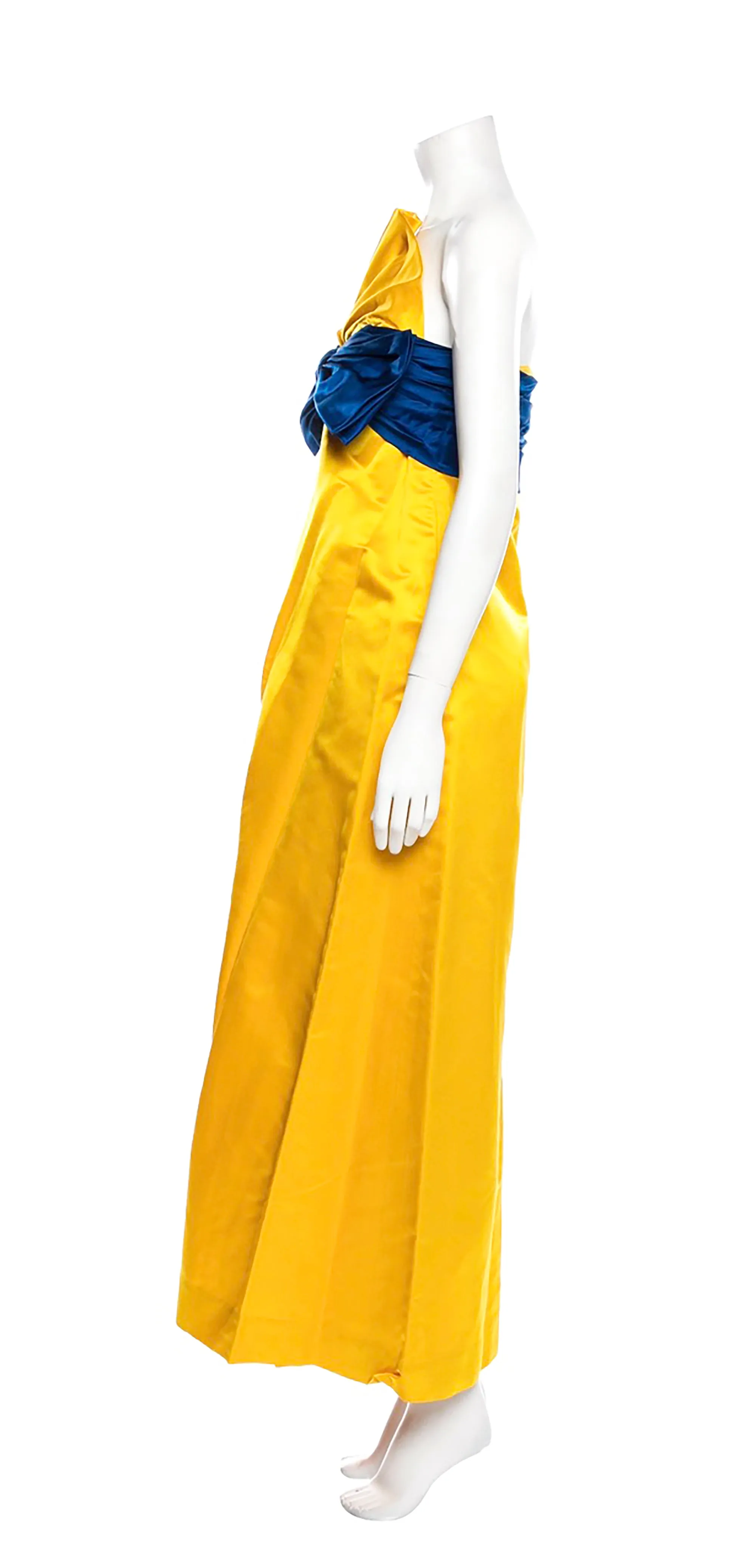 BILL BLASS Satin Gown