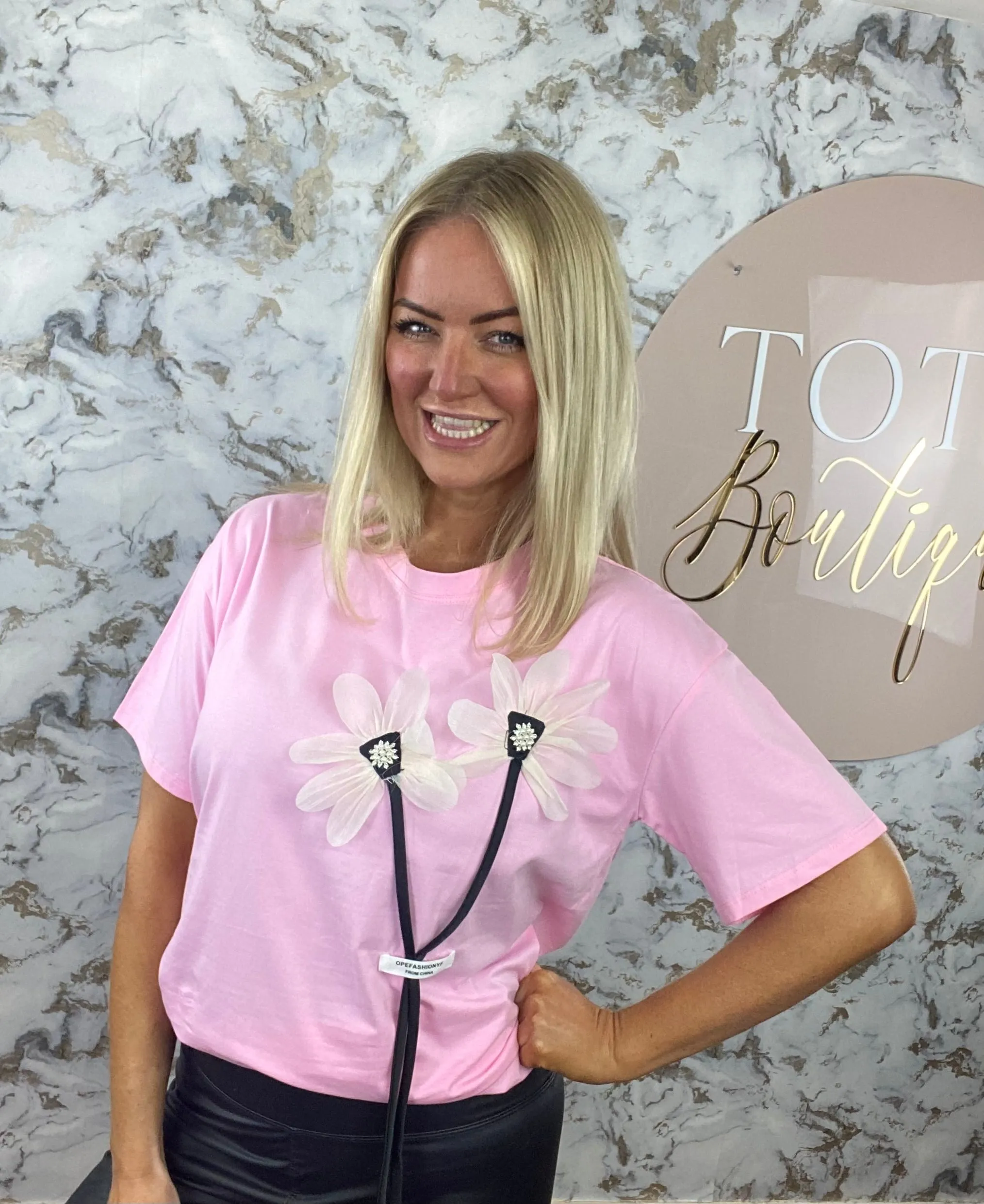 Boutique collection tee - pink