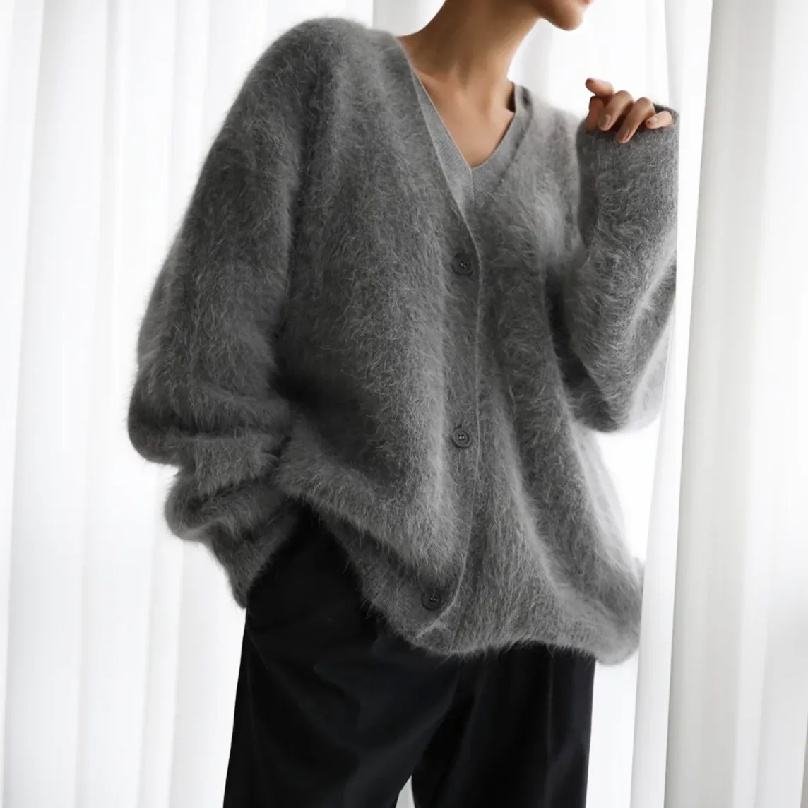 CARDIGAN COUTURE IN CACHEMIRE DI LILIAN-THOURAM