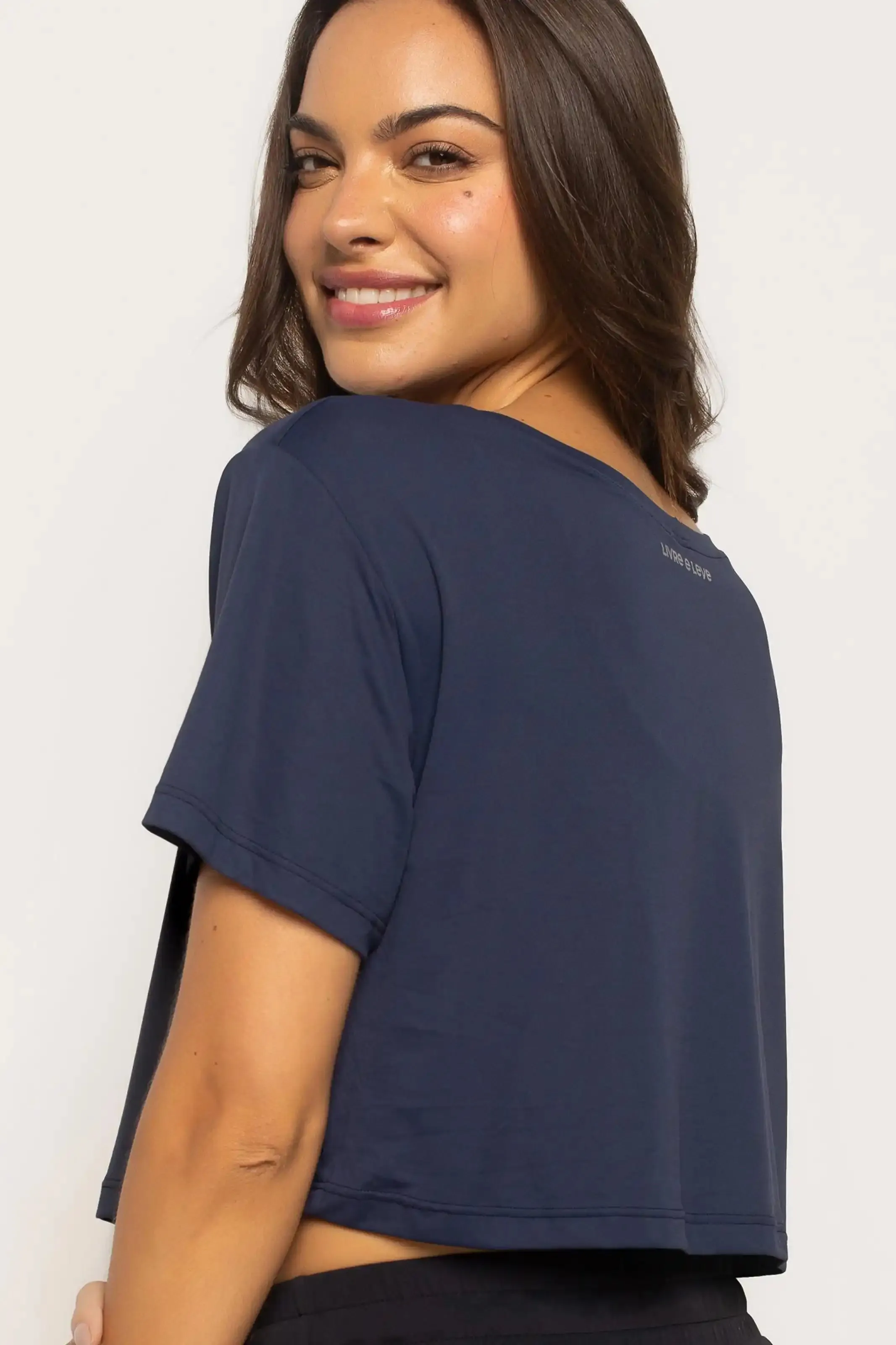 Cropped T-shirt de Poliamida Marinho