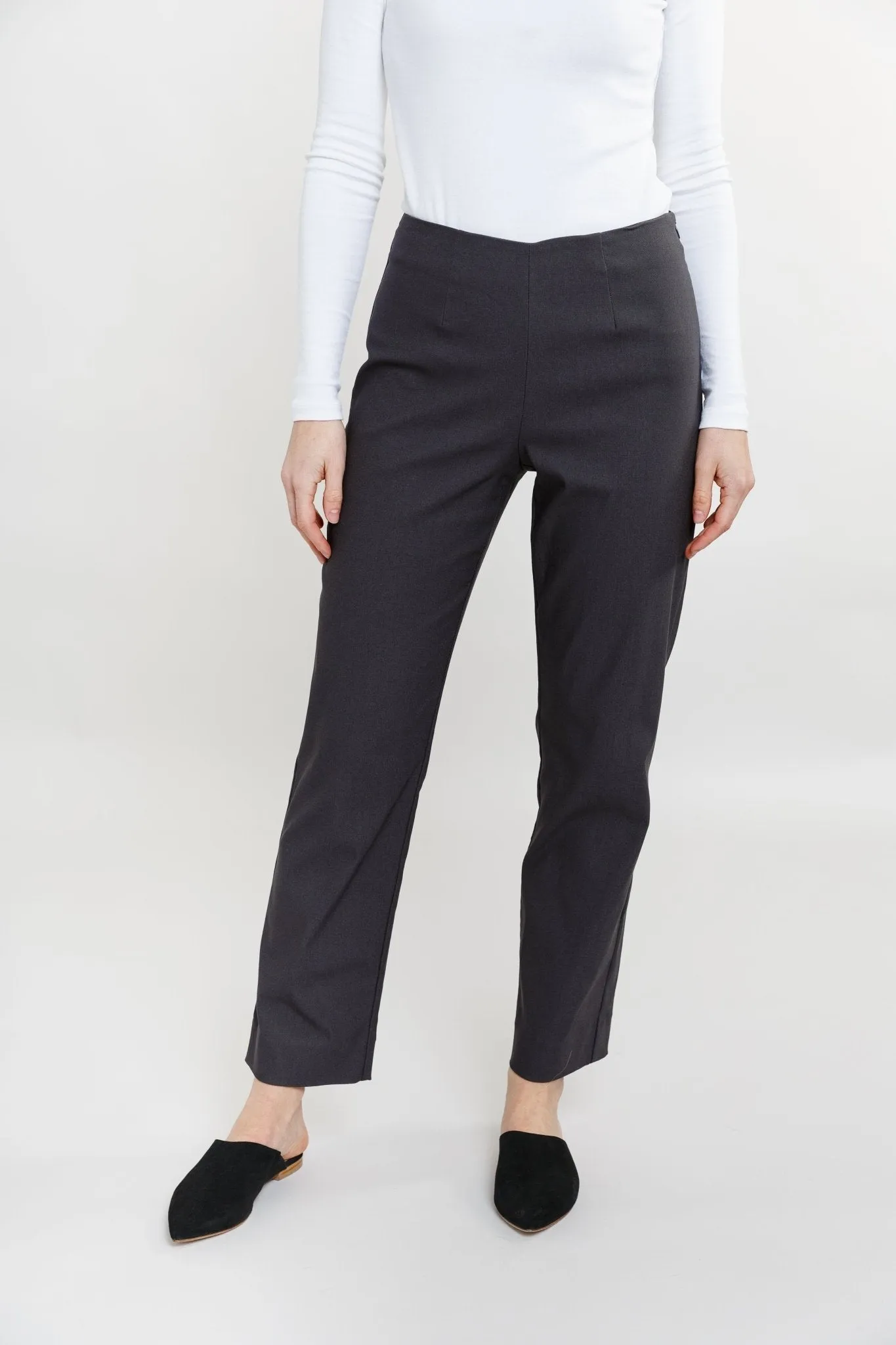 LILA LONG STRAIGHT LEG PANT IN TECHNICAL STRETCH