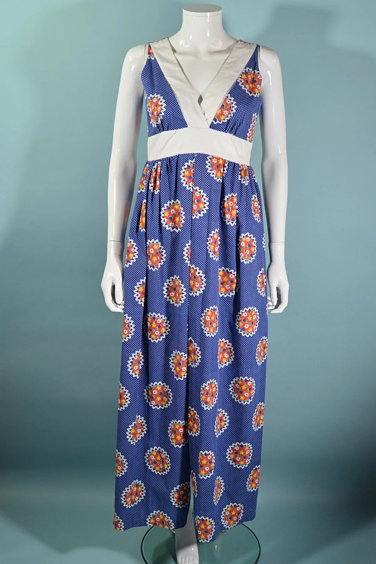 SOLD  70s Sleeveless Maxi Dress w/Attached Shorts, by Montgomery Ward M