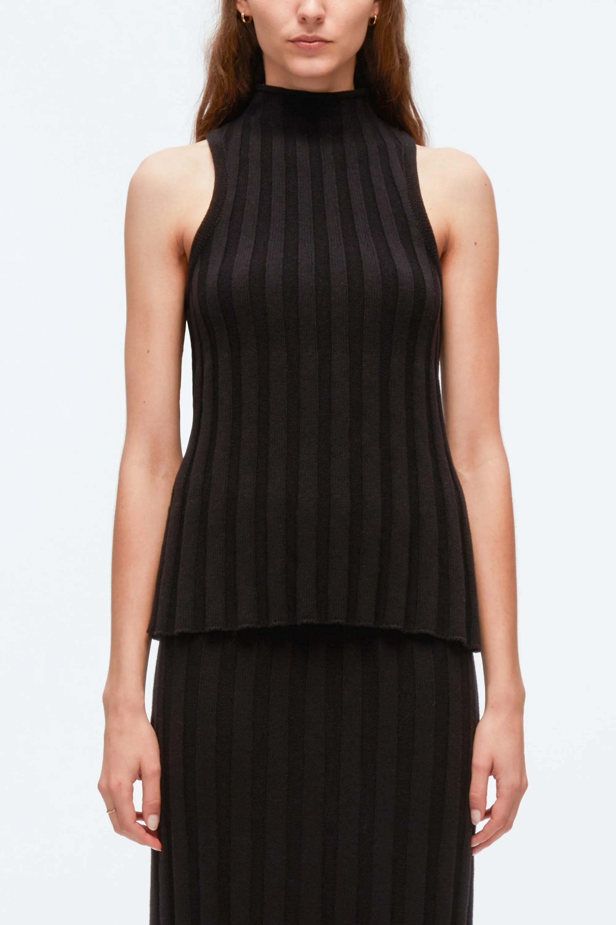 Womens Sleeveless Rib Knit Travel Mockneck Tank Top